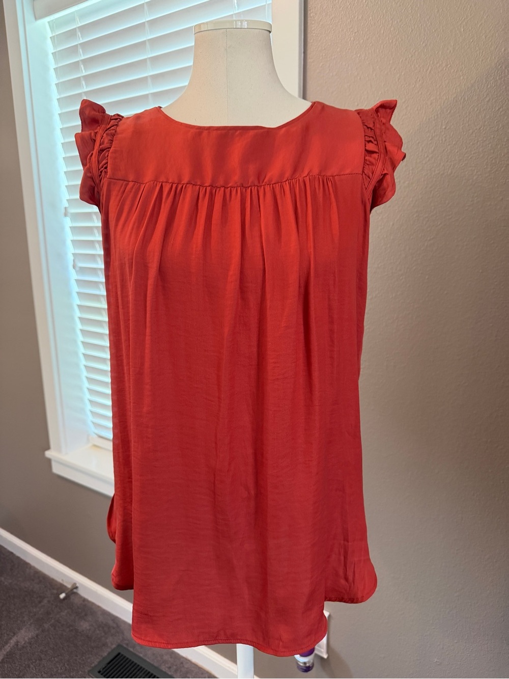 LOFT NWT Copper Ruffle Cap Sleeve Blouse